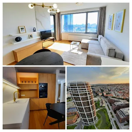 18th Floor Skyline View With Fireplace And Free Parking *