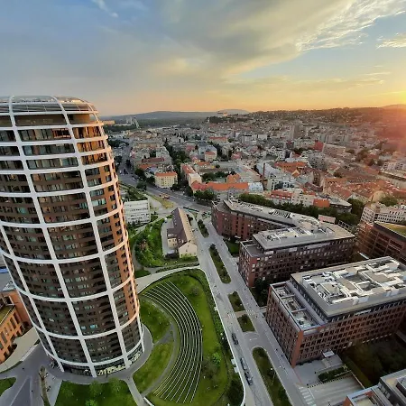 18th Floor Skyline View With Fireplace And Free Parking * Bratislava