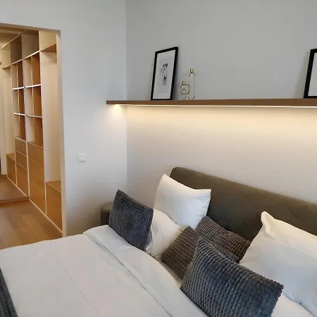 Appartamento 18th Floor Skyline View With Fireplace And Free Parking *