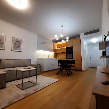 18th Floor Skyline View With Fireplace And Free Parking * Bratislava